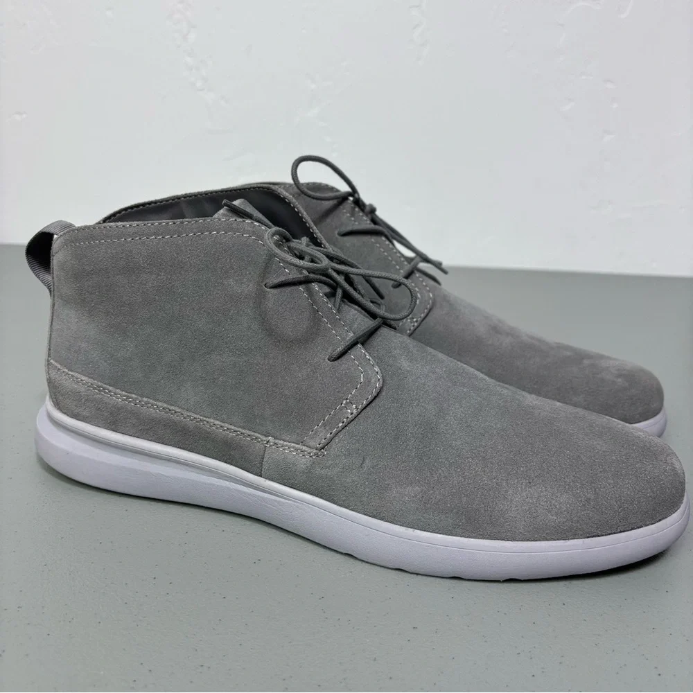 Johnnie-O Chill Chukka Boots Men's Neutral Gray Size 13 M Leather Suede Upper